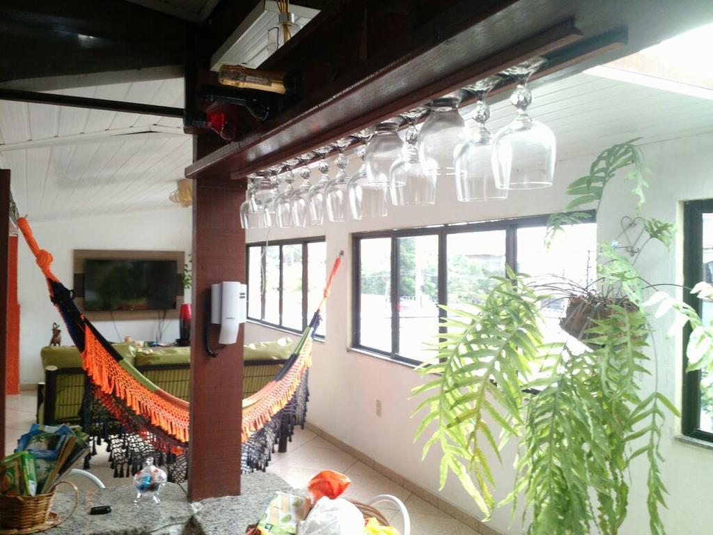 Casa de hóspedes Suítes Tropicana guesthouse 2*